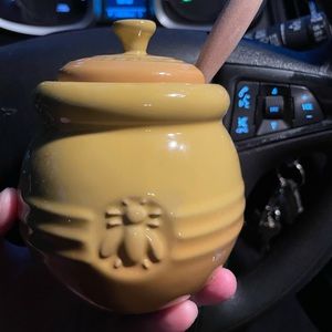 Le Creuset honey dipper pot in Dijon yellow